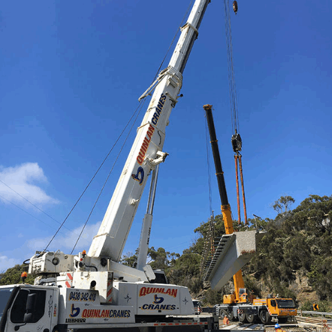 Quinlan Mobile Crane